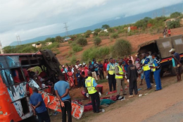 File image of an accident along Nairobi-Mombasa highway.